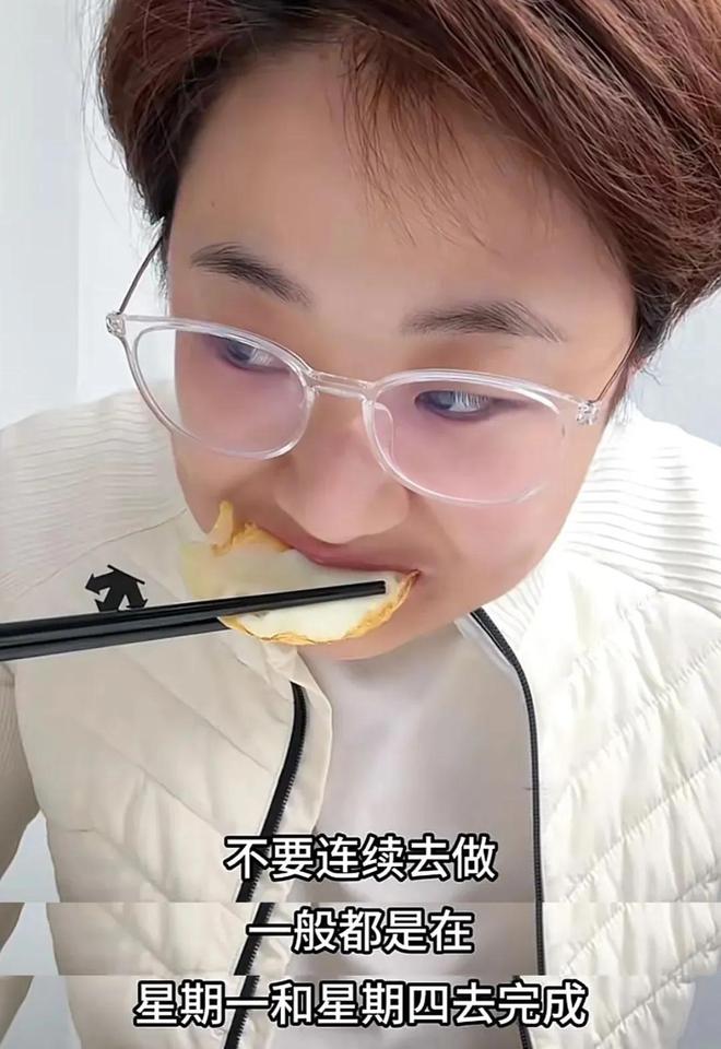 餐让我吃上了50克的东北铁锅炖AG真人国际感谢卫健委的减脂(图3)